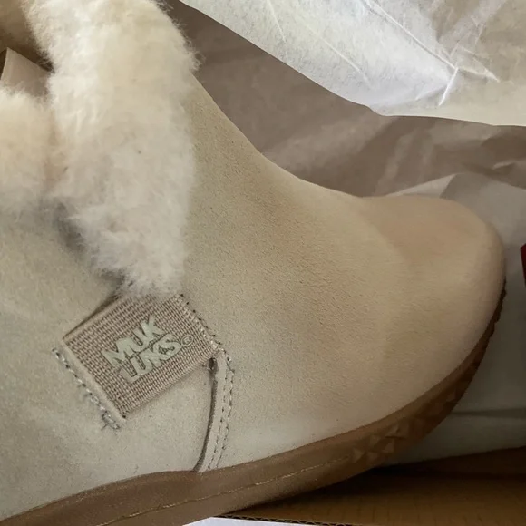 Muk Luks Beige Suede Ankle Boots NEW in Box’s - Picture 2 of 10